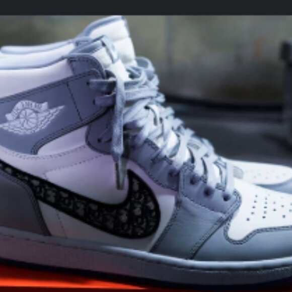 Christian Dior x Nike shoes - Picture 1 of 3